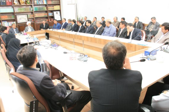 دیدار مدیران حوزه ارتباطات و فناوری اطلاعات استان با امام جمعه محترم به مناسبت هفته ارتباطات