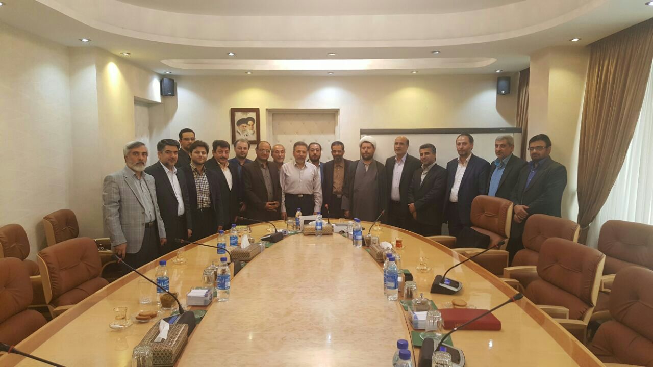 دکتر واعظی