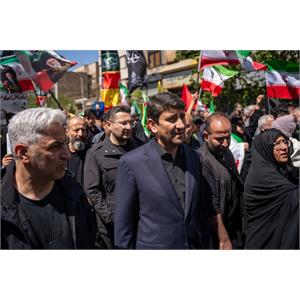 حضور وزیر ارتباطات در مراسم اربعین رهبر شهید