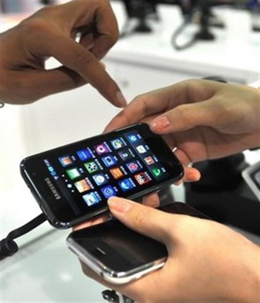 Samsung dismisses Apple's claims on smartphones