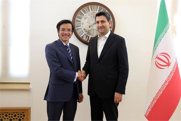 Iran, Vietnam review expansion of ICT ties