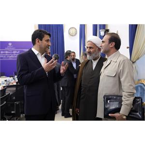نشست وزیر ارتباطات با اعضای کمیسیون اصل نود مجلس شورای اسلامی
