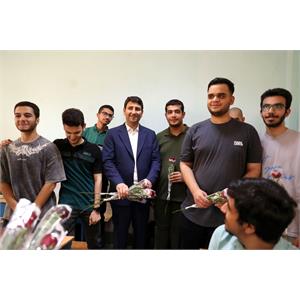 جشن آغاز سال تحصیلی ۱۴۰۴-۱۴۰۵ در دبیرستان علامه حلی با حضور وزیر  ارتباطات و فناوری اطلاعات