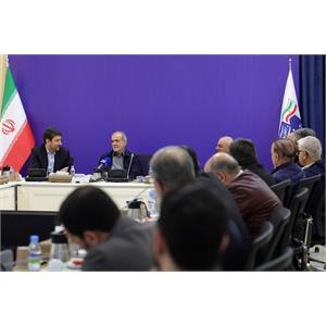 بازدید سرزده رئیس جمهور از وزارت ارتباطات و فناوری اطلاعات
