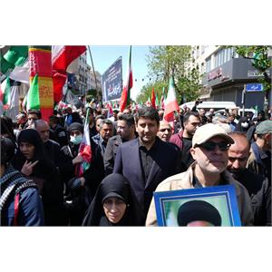 حضور وزیر ارتباطات در مراسم اربعین رهبر شهید